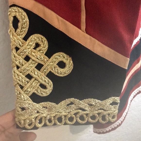 Sacred Hawk Jacket - Picture 3 of 4